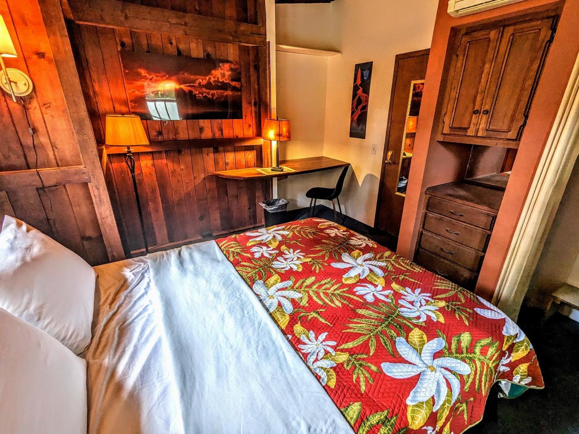 PahoaKehena Mauka Nui Club Lgbtqia+ Clothing Optional住宿加早餐旅馆 客房 照片